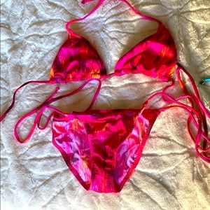Venus bikini - never worn